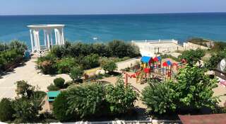 Гостевой дом Семейный коттедж №56 Николаевка Номер "Стандарт"-25