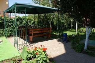 Гостевой дом Семейный коттедж №56 Николаевка Номер "Стандарт"-26