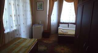 Гостевой дом Семейный коттедж №56 Николаевка Номер "Стандарт"-11